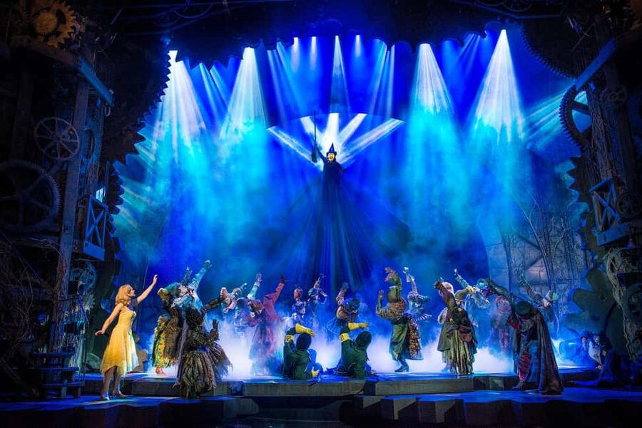 London's West End: Ticket to Wicked the Musical - Key points to know before booking