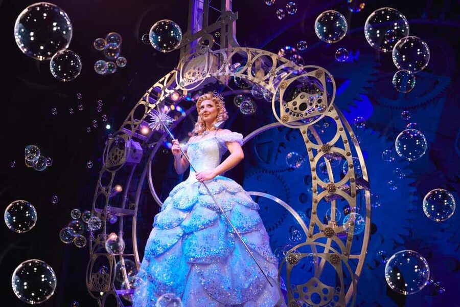 London's West End: Ticket to Wicked the Musical - Inside the Apollo Victoria Theatre