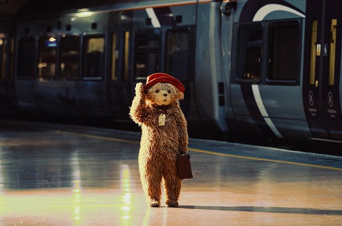 London Theatre: Paddington The Musical - Paddington arrives at the Savoy Theatre