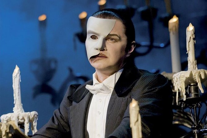 London Theatre: The Phantom of the Opera - What Happens During the 2-Hour-30-Minute Show