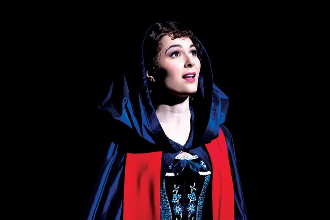 London Theatre: The Phantom of the Opera - The Music, Voices, and Emotional Pull