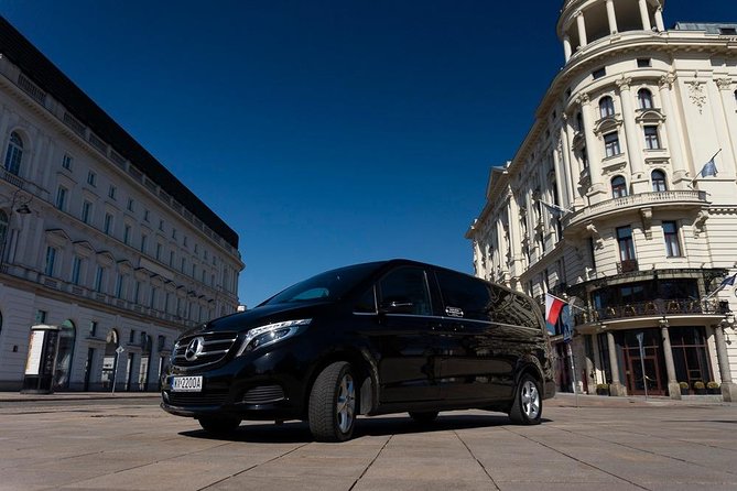 Luxury Warsaw Chopin Airport Transfer by private Minivan car - Who will find this transfer useful