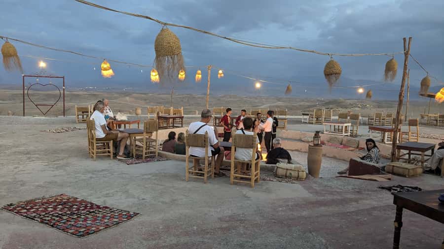 Marrakech: Agafay Desert Dinner, Live Music & Fire Show - Dinner under the stars and the Moroccan menu