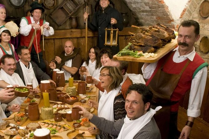 Medieval Knight’s Dinner Show with Live Music in Munich - Key points to know before booking