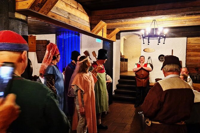 Medieval Knight’s Dinner Show with Live Music in Munich - What the available praise tells you