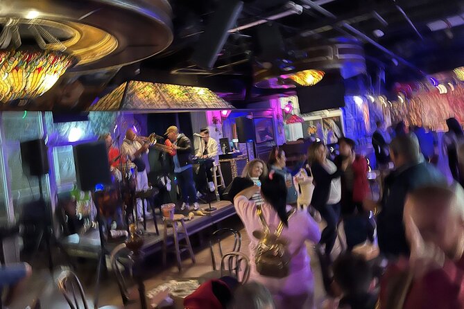 Miami Havana Nights Tour with Live Music and Free Mojito - Who will enjoy this most