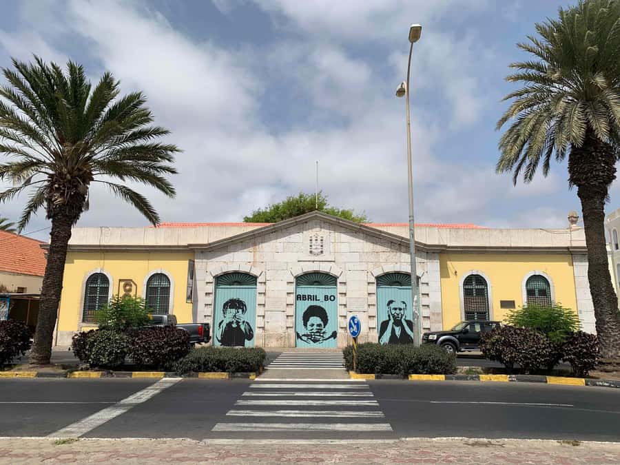 Mindelo Cultural: city tour with live music and dance class - A city walk that ends with music in your feet