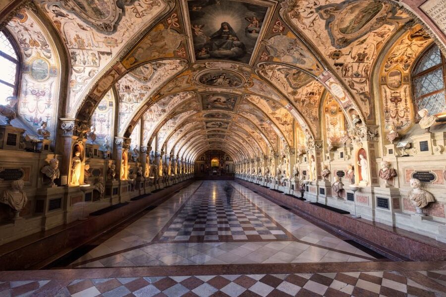 Mozart and German Composers Private Tour in Munich - The National Theater and Wagner’s opera legacy