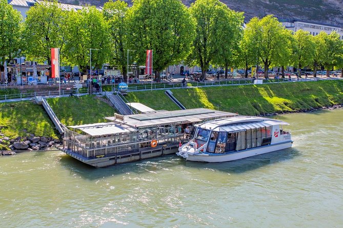 Mozart Concert and Dinner or VIP Dinner at Fortress Salzburg with River Cruise - A Salzburg evening built around the fortress
