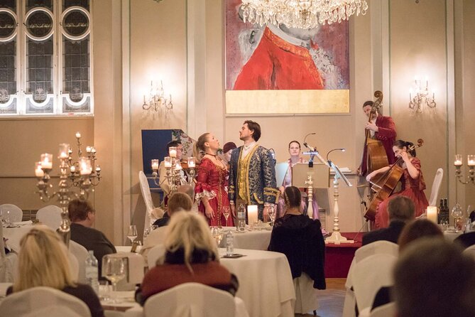 Mozart Dinner Concert in Salzburg - What you hear from the Amadeus Consort Salzburg