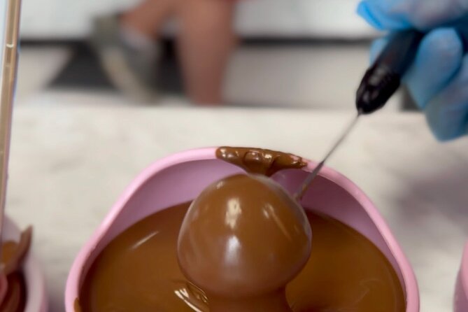 Mozart Kugel Workshop in Chocolate Museum Vienna "BO-YO" - Who will enjoy this workshop most?