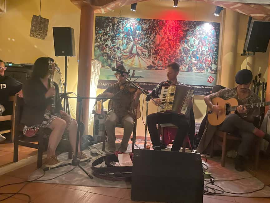 Multicultural Lisbon: Hidden Stories, Art, Food & Live Music - Key points at a glance