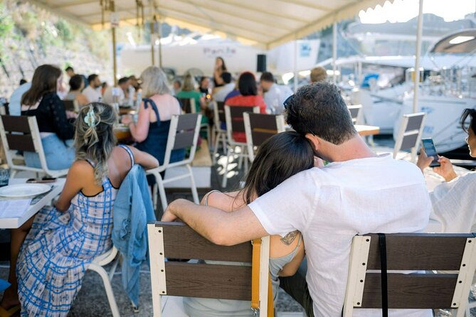 Music Stories of a Corfiot | Intimate concert at the Marina - Practical details that affect your evening
