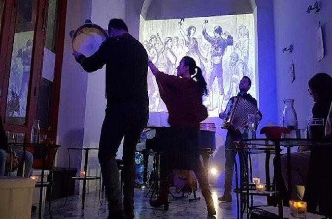 Naples Folklore: A Unique Concert of Traditional Neapolitan Music - What the performance feels like