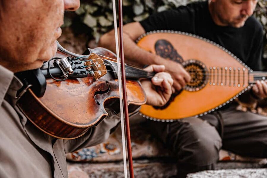 Naxos: Family Farm-table Cooking, Kouros Tour & Live Music - A farm visit with a meal at its center