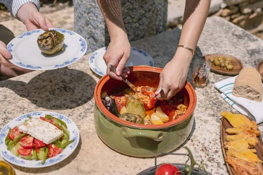 Naxos: Family Farm-table Cooking, Kouros Tour & Live Music - The family touch: Katerina and Gabriel