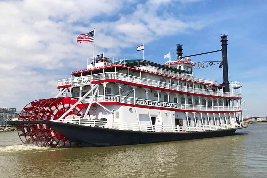 New Orleans: Daytime Steamboat Jazz Cruise + Optional Lunch - What you see from the Mississippi