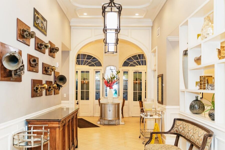 New Orleans: Jazz Roots Tour with Music, Culture & Drink - What the guides add to the walk