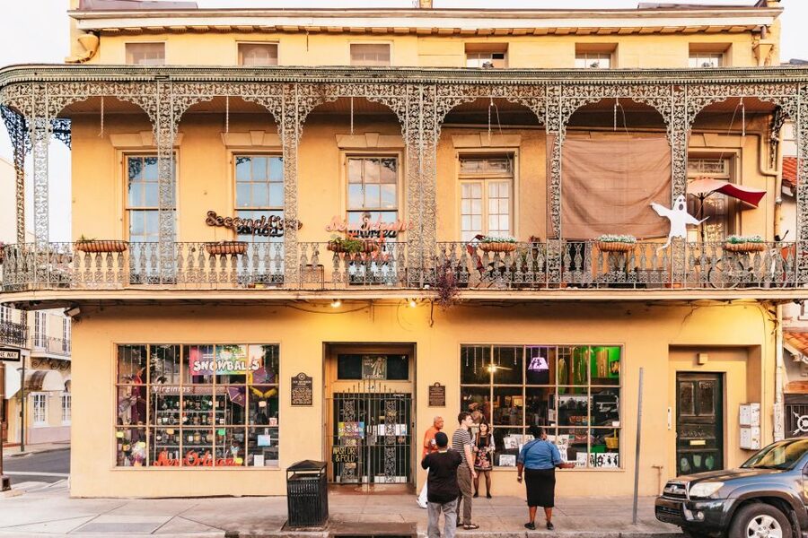 New Orleans: Jazz Roots Tour with Music, Culture & Drink - Walking, weather, and age limits