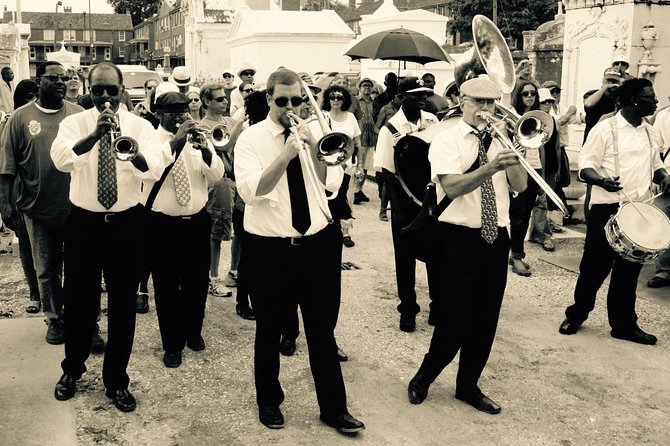 New Orleans Music Tour - The walk through the French Quarter