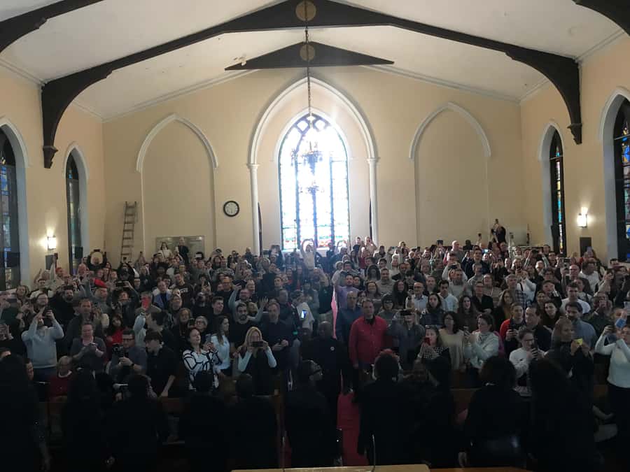 New York City: Harlem Gospel Live Music Concert - The church setting matters