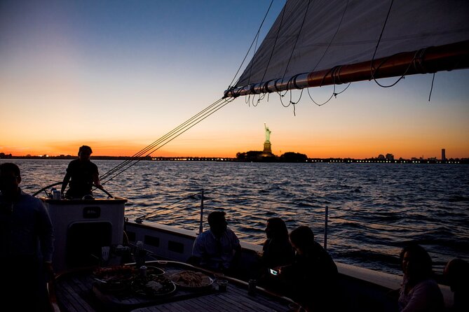 New York City Live Jazz Sail - Jazz, drinks, and time at anchor