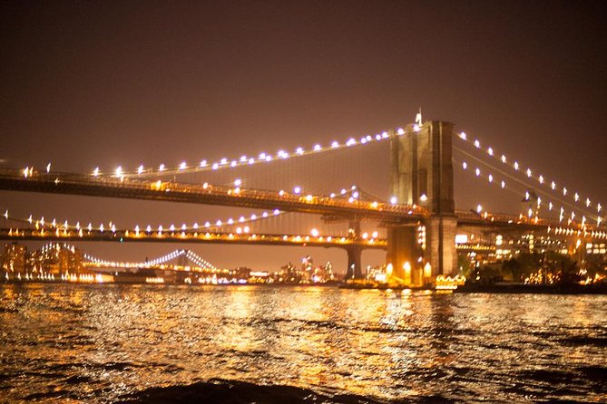 New York City Sunset Jazz Sail aboard Clipper City - Live jazz, drinks, and the evening mood