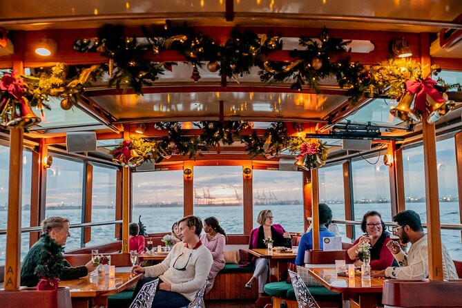 New York Harbor Live Holiday Jazz Cruise - The route toward the Statue of Liberty