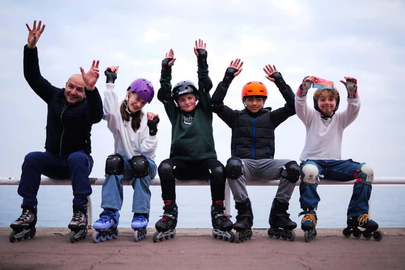 Nice: Sunset rollerblading tour, local socca, and live music! - Key points to know before you skate