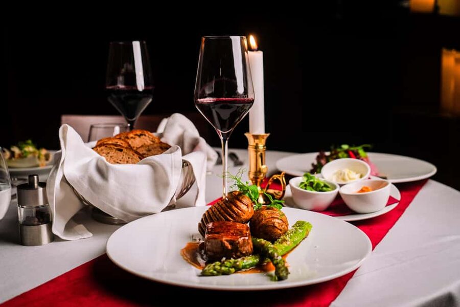Nuit des Lumières - The Candlelight Dinner Concert in Vienna - Candlelight sets the mood before the first note