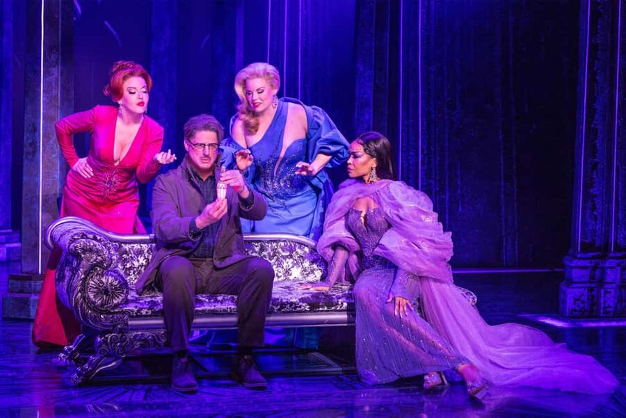 NYC: Death Becomes Her the Musical on Broadway - Key points to know before booking