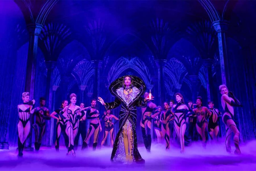 NYC: Death Becomes Her the Musical on Broadway - What the Broadway cast brings to the evening