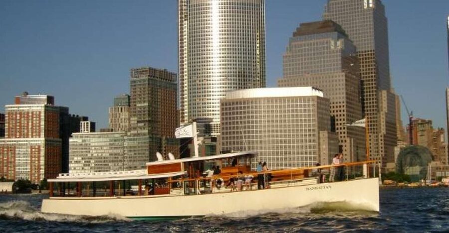 NYC: Evening Jazz Cruise on the Yacht Manhattan - The Statue of Liberty and Ellis Island