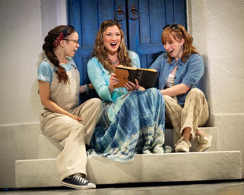 NYC: Mamma Mia! the Musical on Broadway - Why Mamma Mia! works so well for a New York night out