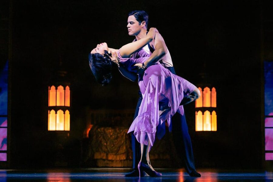 NYC: The Great Gatsby the Musical on Broadway - The 1920s design, costumes, and stage spectacle