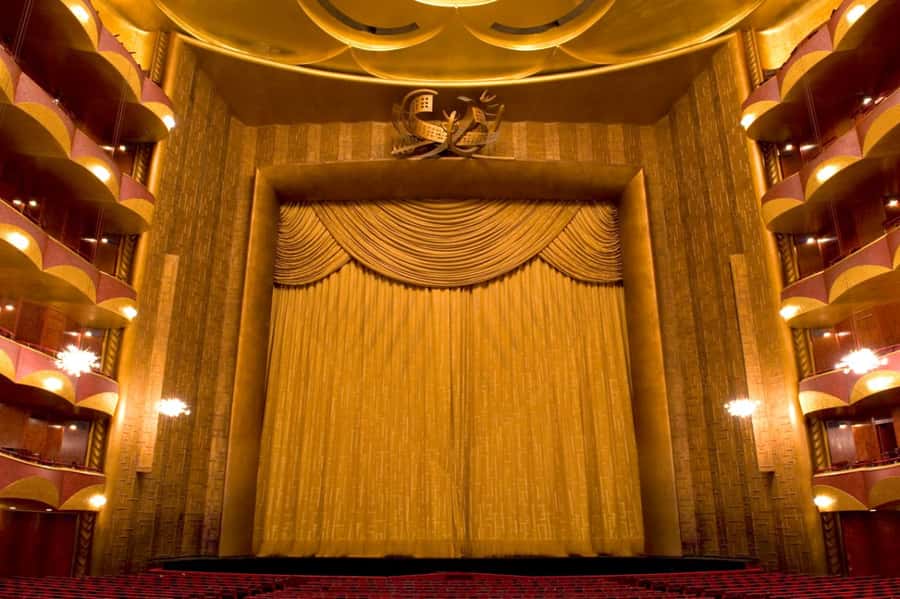 NYC: The Metropolitan Opera Tickets - Should you book the Metropolitan Opera ticket?
