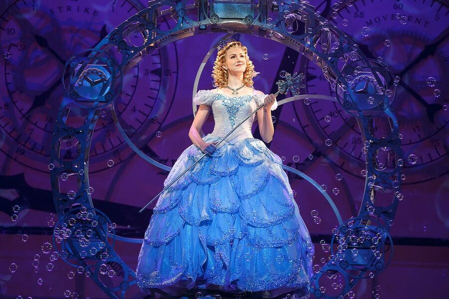 NYC: Wicked The Musical on Broadway - Who should book Wicked