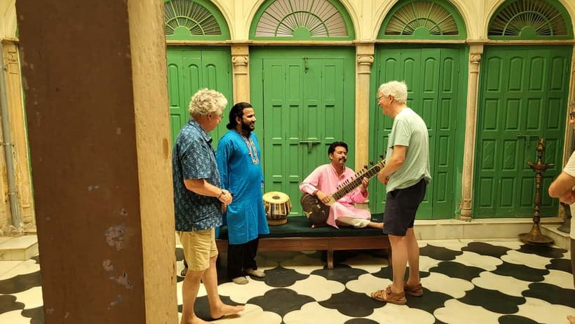 Old Delhi Haveli with live Classical dance, music & cuisine - Walking through Khari Baoli and Chawri Bazar