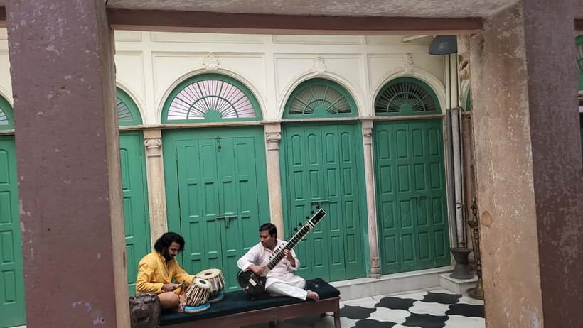 Old Delhi Haveli with live Classical dance, music & cuisine - Lunch with Old Delhi flavors