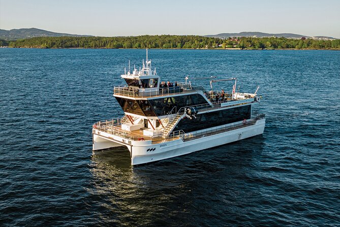 Oslo fjord 3-Course Dinner Cruise with Live Music - A locally sourced dinner with Nordic influences