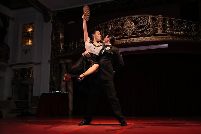 Palacio Tango: Tango Show at the Piazzolla Theater - How Palacio Tango compares with a local tango bar