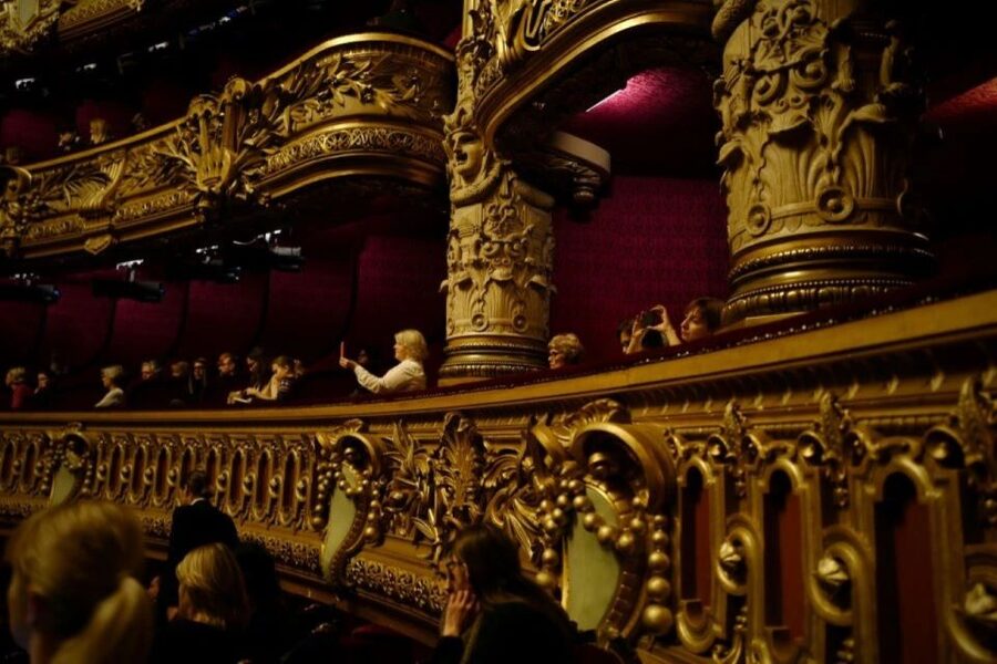 Paris: Opera Garnier and Seine River Cruise Tickets - The cruise queue needs a little patience