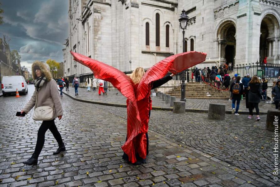 Paris: Opera Singer Guide in Montmartre - Montmartre with a soprano soundtrack