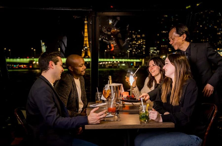 Paris: Seine River Champagne Dinner Cruise with Live Music - What the seasonal menu means at your table