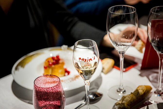 Paris Seine River Dinner Cruise by Maxim's with Champagne & Music - Place de la Concorde and the Louvre