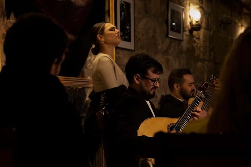 Porto: An Intimate Fado Show in a Historical Tavern - Finding Fado Maior do Porto in Miragaia