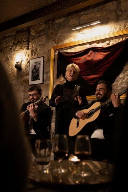 Porto: An Intimate Fado Show in a Historical Tavern - The Second Set: Traditional Fado Without a Stage Barrier
