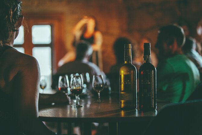 Porto: Cálem Cellar Tour, Live Fado Show and Wine Tasting - The 30-minute museum and cellar visit