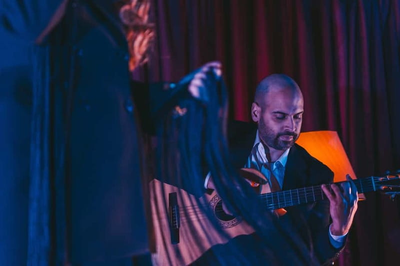 Porto: Fado Show & Dinner: A Night of Fado & Fine Dining - Starting at Lemon Plaza at 8pm