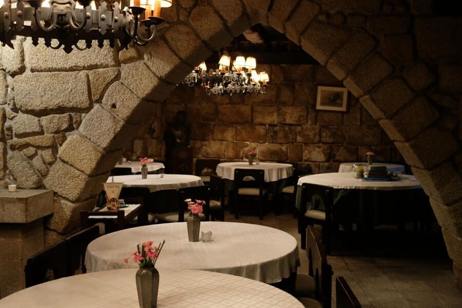 Porto Moonlight Walk & Fado Dinner - What $165 includes, and what it does not